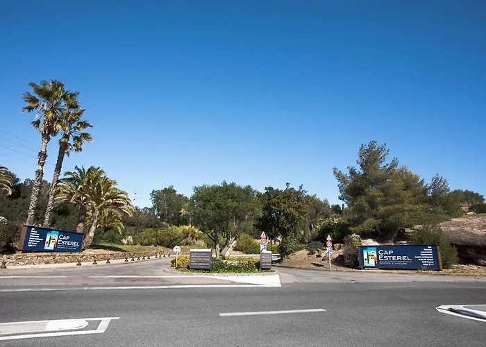 Cote Jardin, De Cap Esterel *