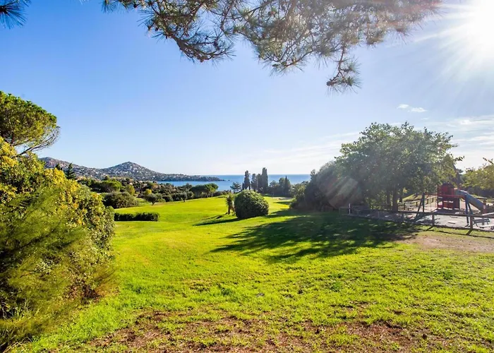Cote Jardin, De Cap Esterel *