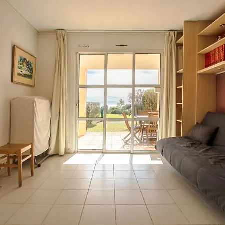 Apartment Cote Jardin, De Cap Esterel Saint-Raphael (Var)